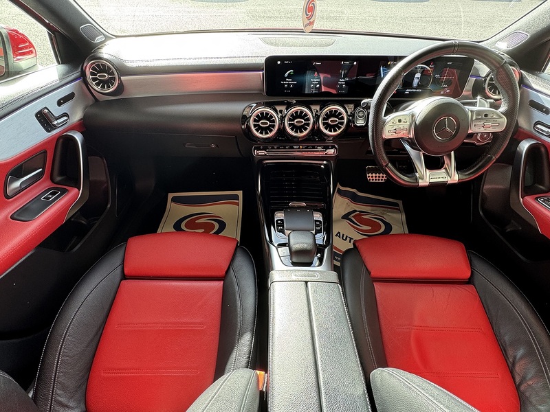 Mercedes-Benz 2.0 A35 AMG (Premium Plus) Hatchback 5dr Petrol SpdS DCT 4MATIC Euro 6 (s/s) (306 ps)