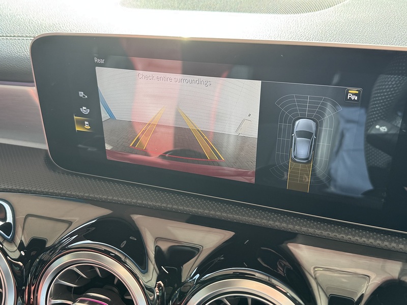 Mercedes-Benz 2.0 A35 AMG (Premium Plus) Hatchback 5dr Petrol SpdS DCT 4MATIC Euro 6 (s/s) (306 ps)