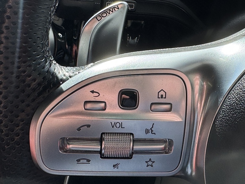 Mercedes-Benz 2.0 A35 AMG (Premium Plus) Hatchback 5dr Petrol SpdS DCT 4MATIC Euro 6 (s/s) (306 ps)