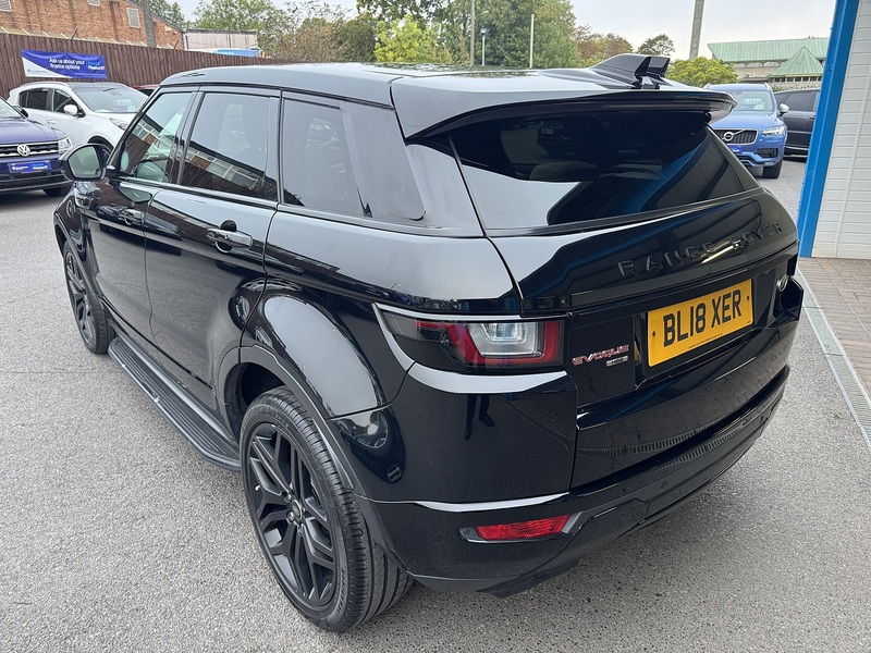 Land Rover 2.0 TD4 HSE Dynamic SUV 5dr Diesel Auto 4WD Euro 6 (s/s) (180 ps)