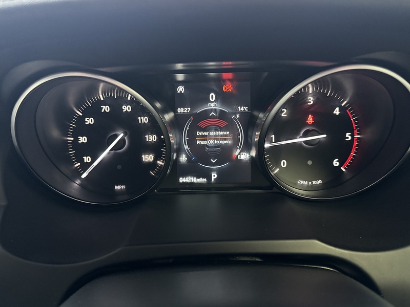 Land Rover 2.0 TD4 HSE Dynamic SUV 5dr Diesel Auto 4WD Euro 6 (s/s) (180 ps)