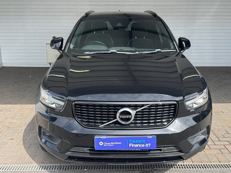 Volvo 1.5 T3 R-Design SUV 5dr Petrol Manual Euro 6 (s/s) (156 ps)