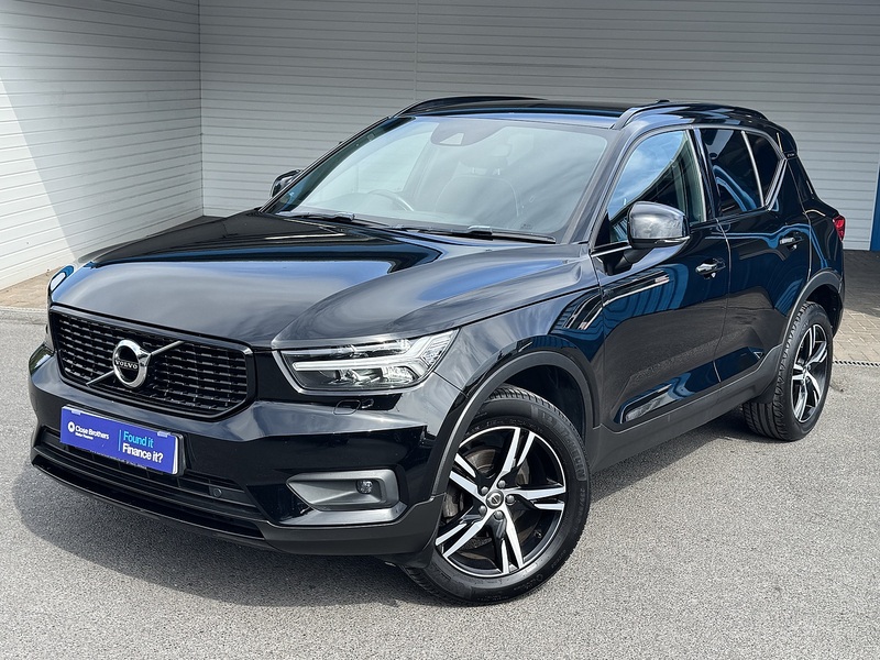 Volvo 1.5 T3 R-Design SUV 5dr Petrol Manual Euro 6 (s/s) (156 ps)