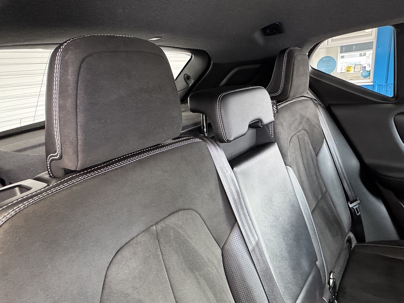 Volvo 1.5 T3 R-Design SUV 5dr Petrol Manual Euro 6 (s/s) (156 ps)
