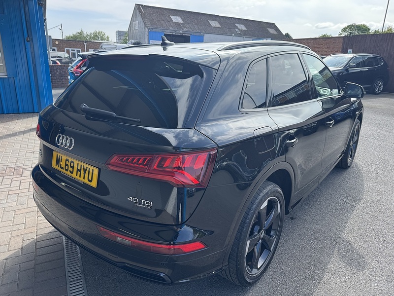 Audi 2.0 TDI 40 Black Edition SUV 5dr Diesel S Tronic quattro Euro 6 (s/s) (190 ps)