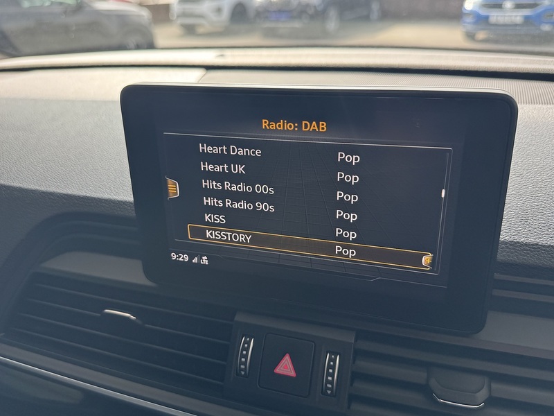 Audi 2.0 TDI 40 Black Edition SUV 5dr Diesel S Tronic quattro Euro 6 (s/s) (190 ps)