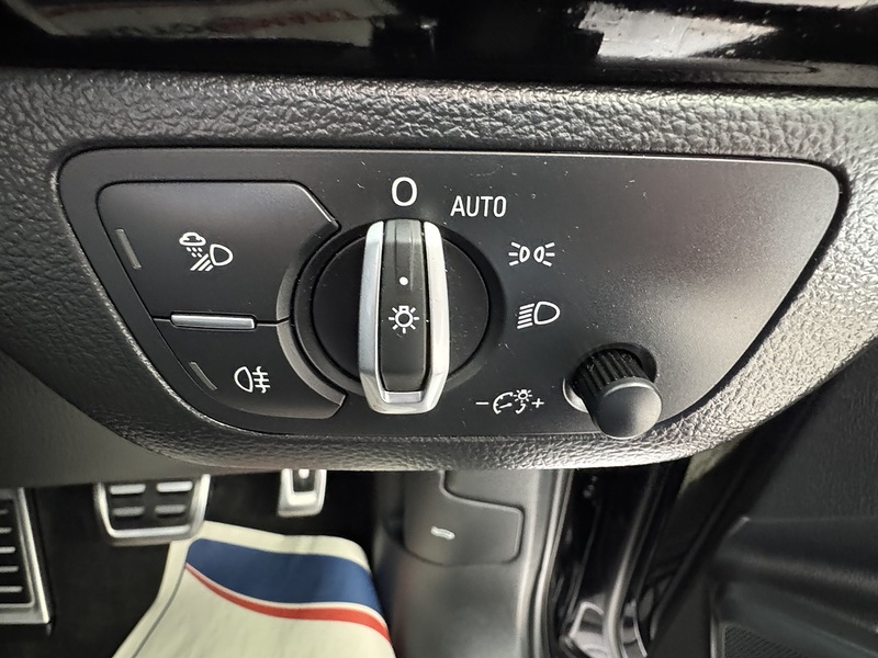 Audi 2.0 TDI 40 Black Edition SUV 5dr Diesel S Tronic quattro Euro 6 (s/s) (190 ps)