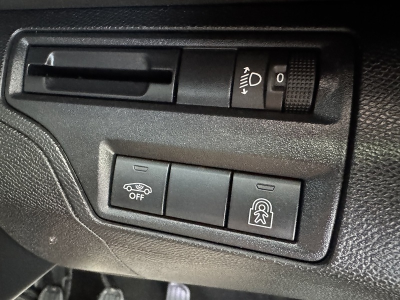 Peugeot 1.5 BlueHDi Allure SUV 5dr Diesel Manual Euro 6 (s/s) (130 ps)