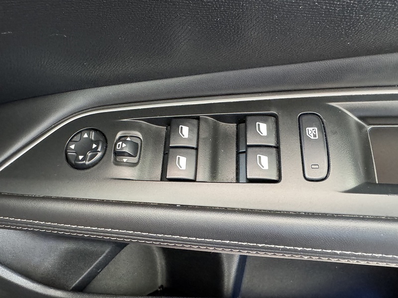 Peugeot 1.5 BlueHDi Allure SUV 5dr Diesel Manual Euro 6 (s/s) (130 ps)