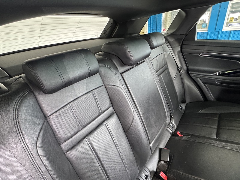 Land Rover 2.0 D180 R-Dynamic S SUV 5dr Diesel Auto 4WD Euro 6 (s/s) (180 ps)