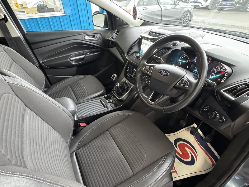 Ford 1.5T EcoBoost GPF Titanium SUV 5dr Petrol Manual 2WD Euro 6 (s/s) (150 ps)