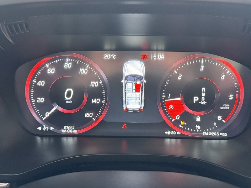 Volvo 2.0 B4 MHEV R-Design SUV 5dr Diesel Hybrid Auto AWD Euro 6 (s/s) (197 ps)