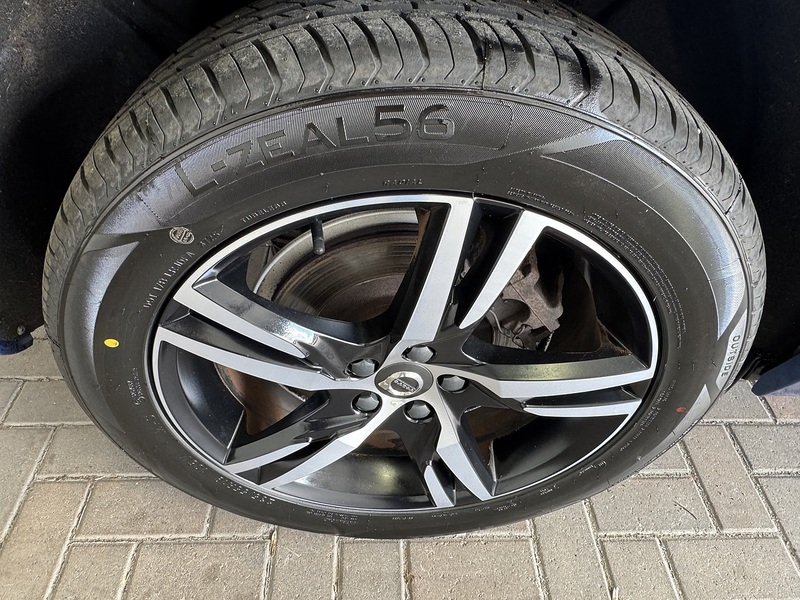 Volvo 2.0 B4 MHEV R-Design SUV 5dr Diesel Hybrid Auto AWD Euro 6 (s/s) (197 ps)