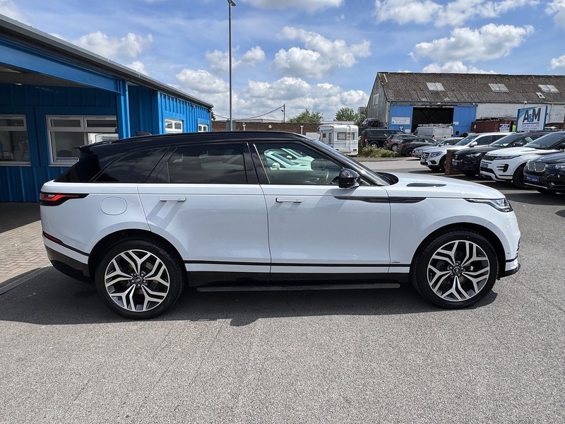 Land Rover 2.0 D240 R-Dynamic HSE SUV 5dr Diesel Auto 4WD Euro 6 (s/s) (240 ps)