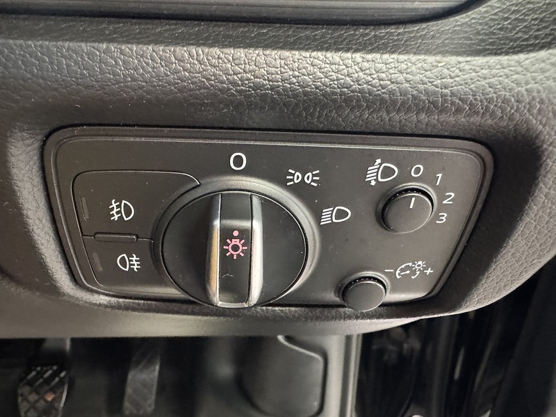 Audi 2.0 TDI Sport Sportback 5dr Diesel Manual Euro 6 (s/s) (Nav) (150 ps)