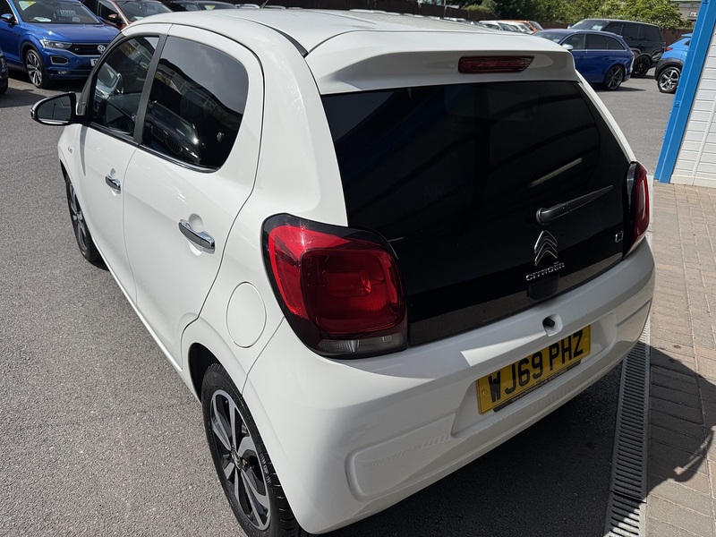 Citroen 1.0 VTi Flair Hatchback 5dr Petrol Manual Euro 6 (s/s) (72 ps)