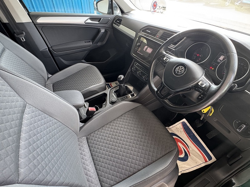 Volkswagen 2.0 TDI SE Navigation SUV 5dr Diesel Manual 4Motion Euro 6 (s/s) (150 ps)