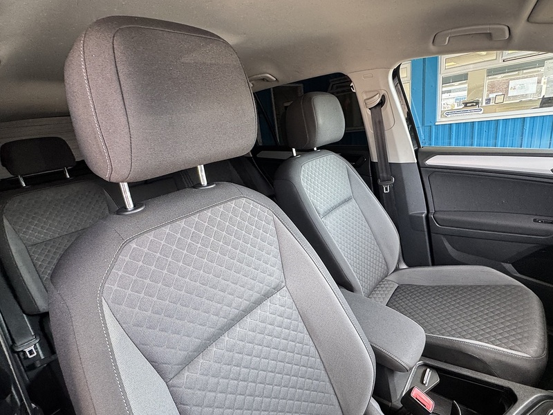 Volkswagen 2.0 TDI SE Navigation SUV 5dr Diesel Manual 4Motion Euro 6 (s/s) (150 ps)