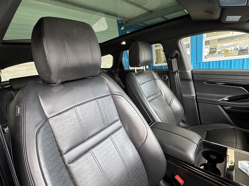 Land Rover 2.0 D200 MHEV R-Dynamic HSE SUV 5dr Diesel Auto 4WD Euro 6 (s/s) (204 ps)