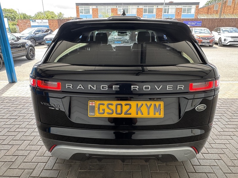 Land Rover 2.0 D180 R-Dynamic SE SUV 5dr Diesel Auto 4WD Euro 6 (s/s) (180 ps)
