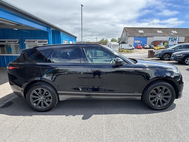 Land Rover 2.0 D180 R-Dynamic SE SUV 5dr Diesel Auto 4WD Euro 6 (s/s) (180 ps)