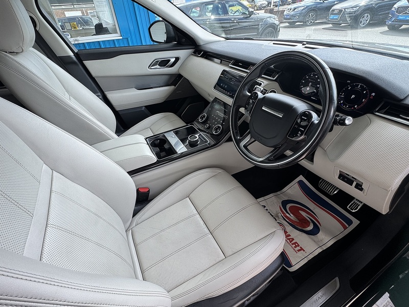 Land Rover 2.0 D180 R-Dynamic SE SUV 5dr Diesel Auto 4WD Euro 6 (s/s) (180 ps)