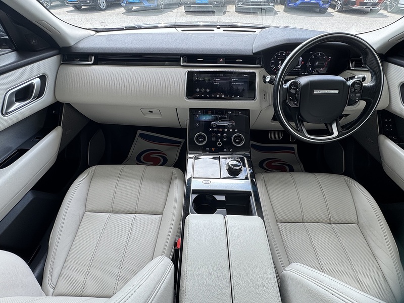 Land Rover 2.0 D180 R-Dynamic SE SUV 5dr Diesel Auto 4WD Euro 6 (s/s) (180 ps)