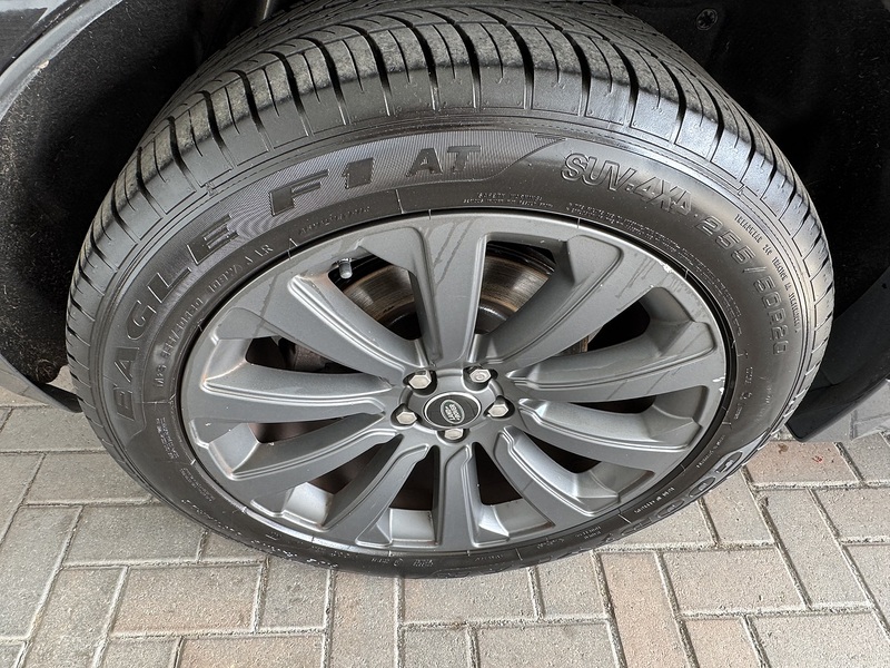 Land Rover 2.0 D180 R-Dynamic SE SUV 5dr Diesel Auto 4WD Euro 6 (s/s) (180 ps)