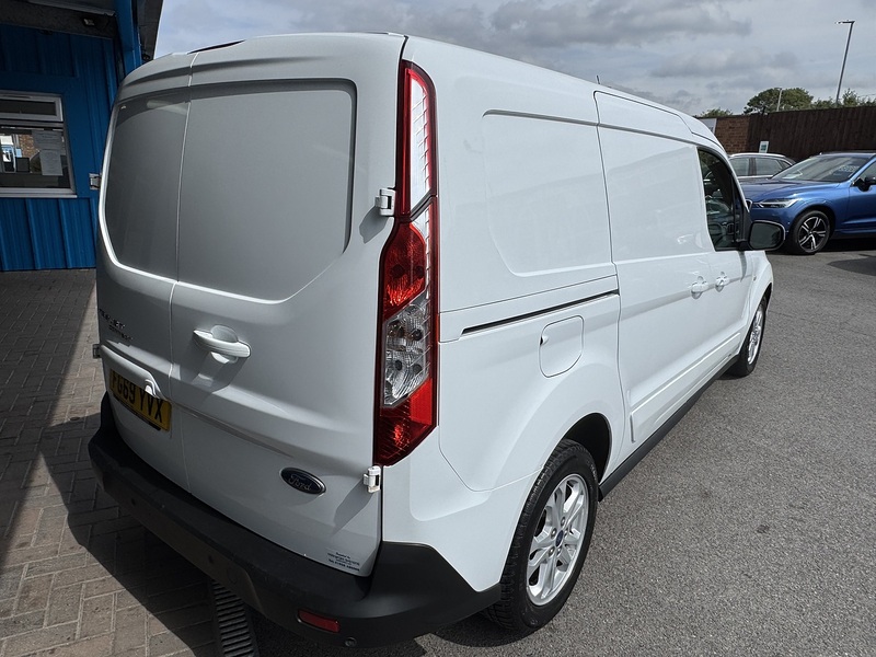 Ford 240 EcoBlue Limited Panel Van 1.5 Manual Diesel