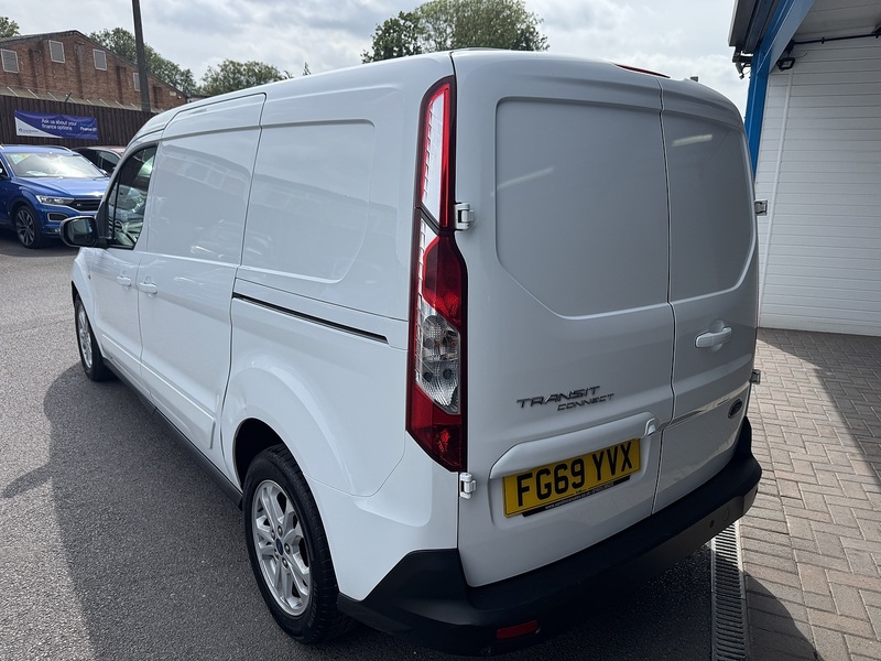 Ford 240 EcoBlue Limited Panel Van 1.5 Manual Diesel