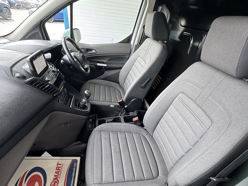 Ford 240 EcoBlue Limited Panel Van 1.5 Manual Diesel