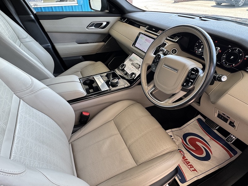 Land Rover 2.0 D240 R-Dynamic HSE SUV 5dr Diesel Auto 4WD Euro 6 (s/s) (240 ps)