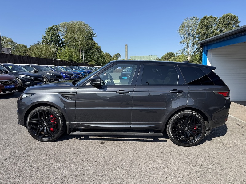 Land Rover 3.0 SD V6 Autobiography Dynamic SUV 5dr Diesel Auto 4WD Euro 6 (s/s) (306 ps)