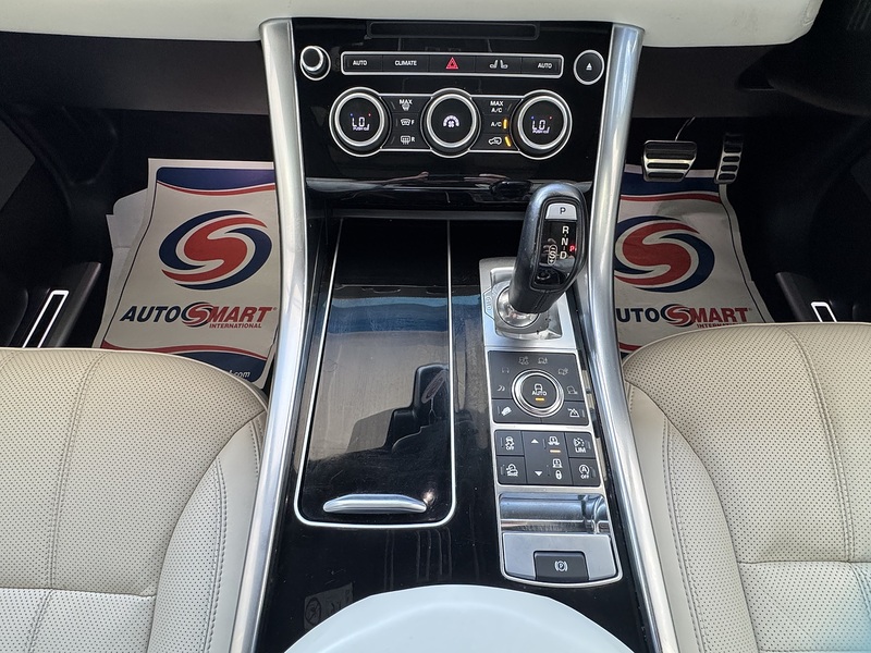 Land Rover 3.0 SD V6 Autobiography Dynamic SUV 5dr Diesel Auto 4WD Euro 6 (s/s) (306 ps)