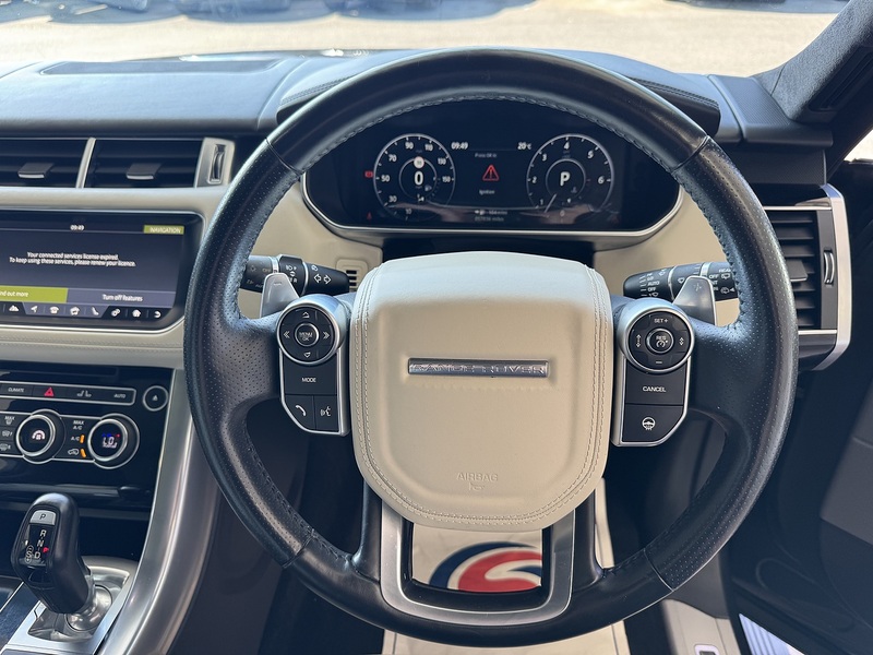 Land Rover 3.0 SD V6 Autobiography Dynamic SUV 5dr Diesel Auto 4WD Euro 6 (s/s) (306 ps)