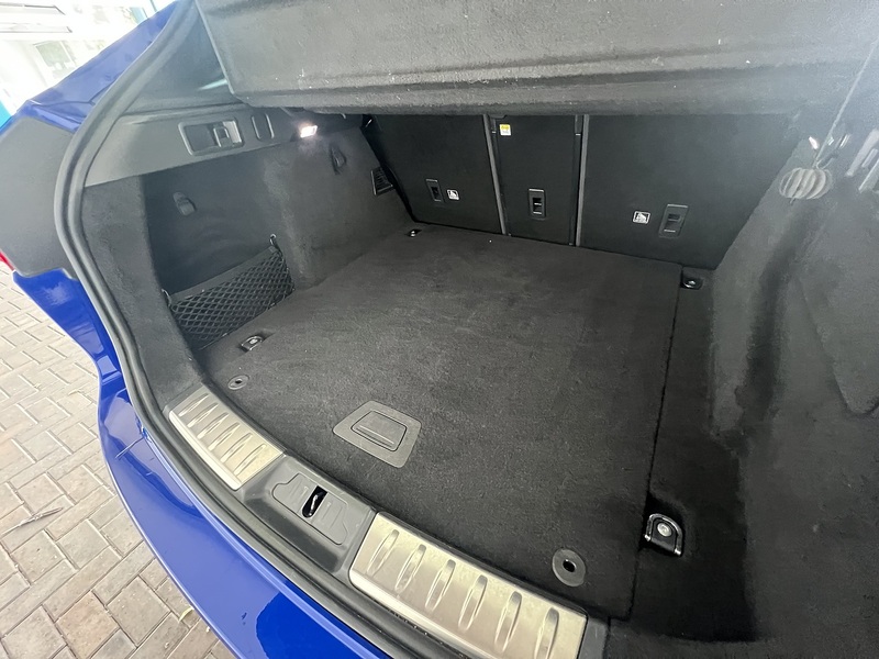Jaguar 2.0 D180 R-Sport SUV 5dr Diesel Auto AWD Euro 6 (s/s) (180 ps)