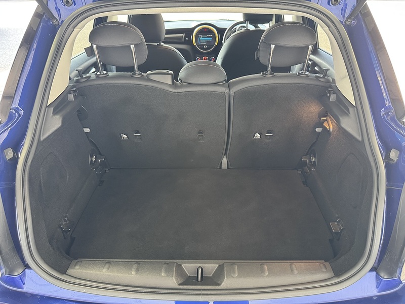 MINI 1.5 Cooper Hatchback 5dr Petrol Manual Euro 6 (s/s) (136 ps)