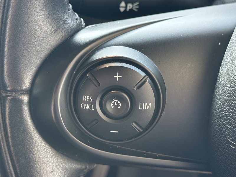 MINI 1.5 Cooper Hatchback 5dr Petrol Manual Euro 6 (s/s) (136 ps)