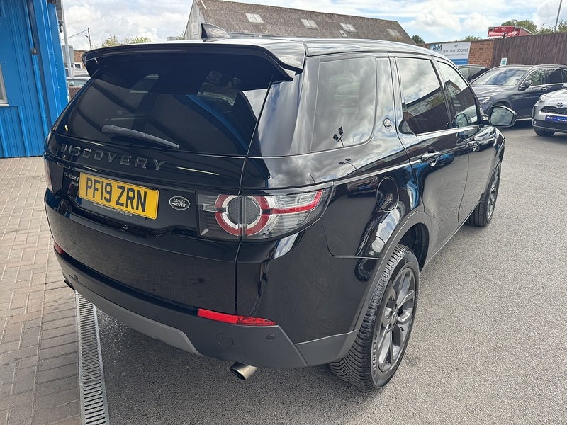 Land Rover 2.0 TD4 Landmark SUV 5dr Diesel Auto 4WD Euro 6 (s/s) (180 ps)