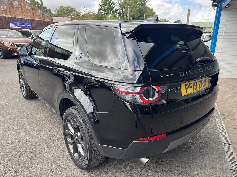 Land Rover 2.0 TD4 Landmark SUV 5dr Diesel Auto 4WD Euro 6 (s/s) (180 ps)