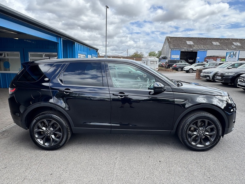 Land Rover 2.0 TD4 Landmark SUV 5dr Diesel Auto 4WD Euro 6 (s/s) (180 ps)