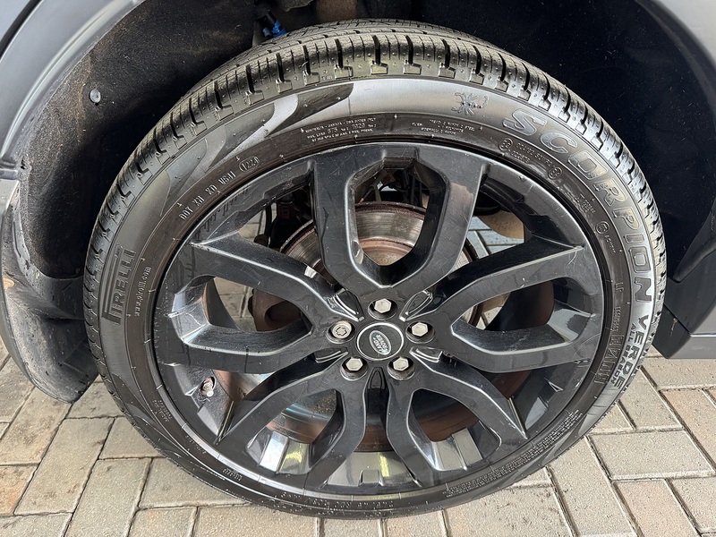 Land Rover 2.2 SD4 Dynamic SUV 5dr Diesel Auto 4WD Euro 5 (s/s) (190 ps)
