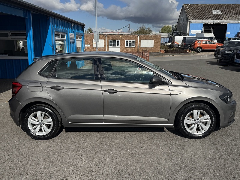 Volkswagen 1.0 EVO SE Hatchback 5dr Petrol Manual Euro 6 (s/s) (65 ps)