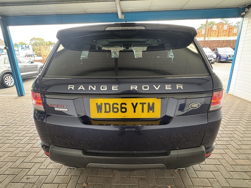 Land Rover SD V6 Autobiography Dynamic SUV 3.0 Automatic Diesel