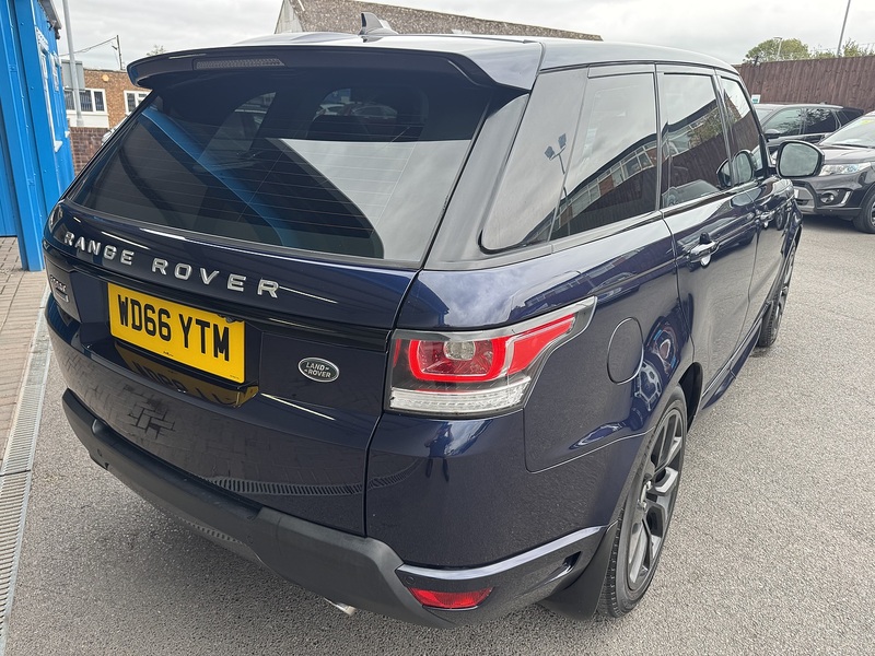 Land Rover SD V6 Autobiography Dynamic SUV 3.0 Automatic Diesel