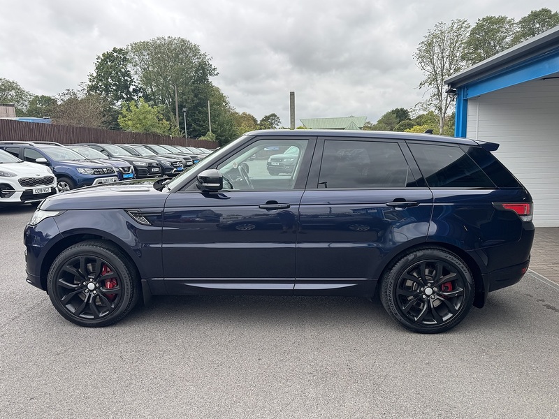 Land Rover SD V6 Autobiography Dynamic SUV 3.0 Automatic Diesel