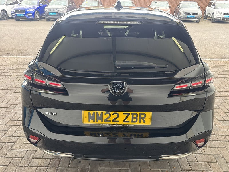 Peugeot 1.5 BlueHDi Allure Premium Estate 5dr Diesel EAT Euro 6 (s/s) (130 ps)