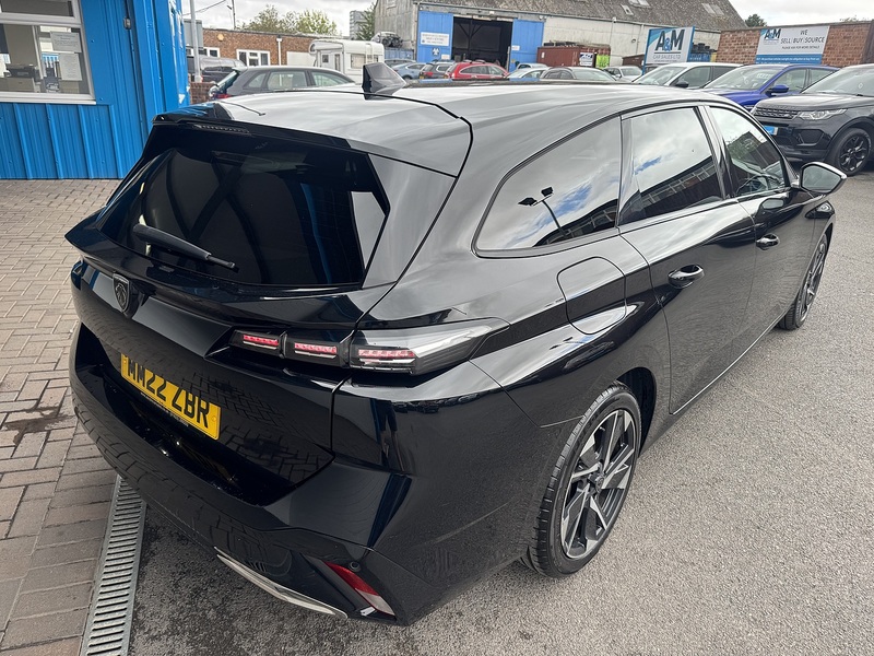Peugeot 1.5 BlueHDi Allure Premium Estate 5dr Diesel EAT Euro 6 (s/s) (130 ps)