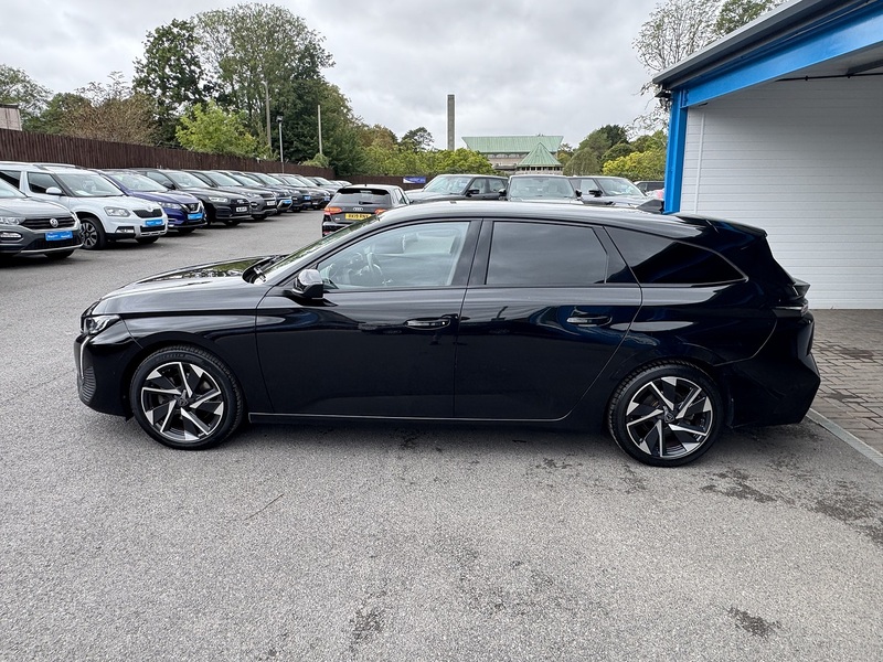 Peugeot 1.5 BlueHDi Allure Premium Estate 5dr Diesel EAT Euro 6 (s/s) (130 ps)