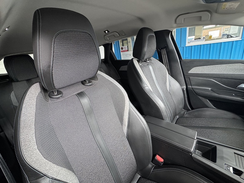 Peugeot 1.5 BlueHDi Allure Premium Estate 5dr Diesel EAT Euro 6 (s/s) (130 ps)